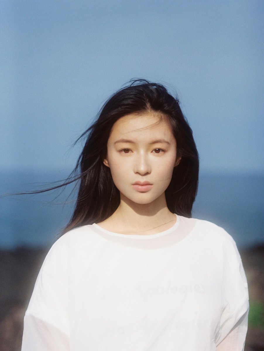 apple8814_'s tweet photo. 저번에 제주도에서 찍은 사진들 분위기 너무 좋다

#이가흠 #李嘉鑫 #LiJiaxin https://t.co/OJIUdVit7I
