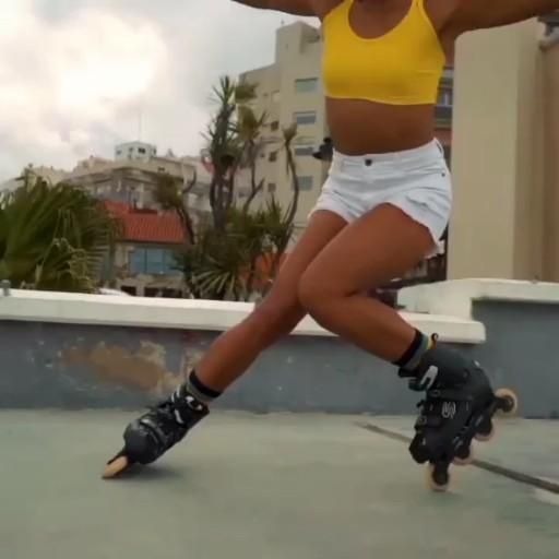 RonaldLewipvc's tweet photo. Curiosity &amp; questioning was frowned upon with suspicion &amp; outsiderness.
So you played along &amp; kept your thoughts to yourself.
But inside was a rebellion against pretentiousness. https://t.co/PvlqjrtOTt