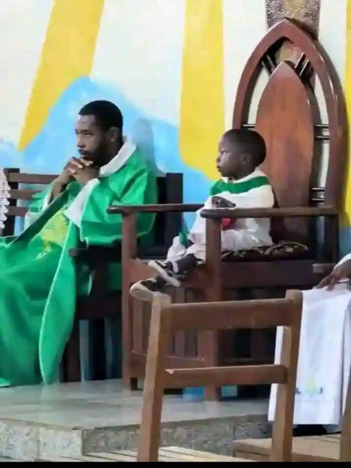 Rev. Fr. Petros Mwale tweet media