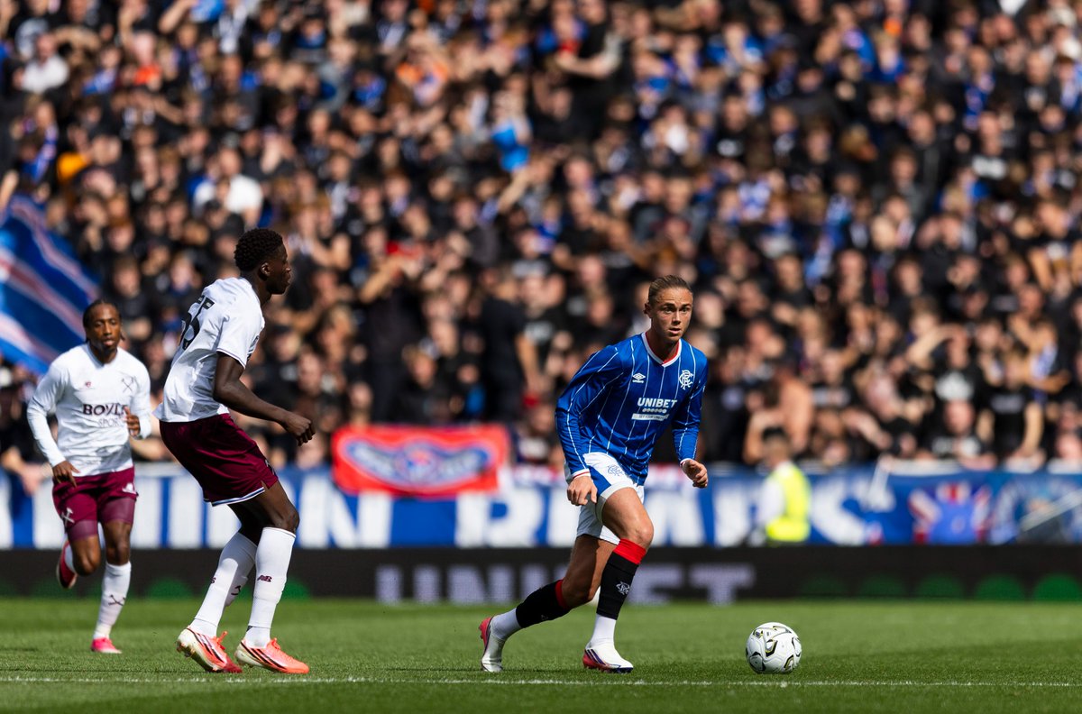 RangersFC's tweet photo. 📸 West Ham at Ibrox.

Pre-season preparations are complete. 🔜 The new season awaits.

👉 View the full match gallery | https://t.co/eaoiruM2Fe https://t.co/0j90nDqQ9G