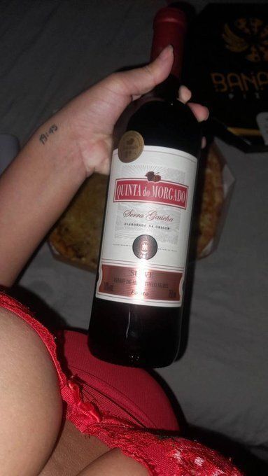 BestGirl3005's tweet photo. 8 bebidas para tomar antes de la intimidad y prolongar la relación s3x+4l de forma natural.

- Hilo - https://t.co/8RRKurzoEH