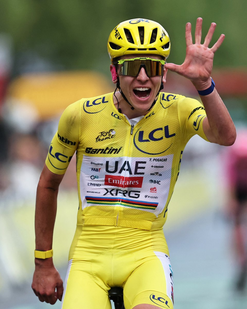cyclingontnt's tweet photo. Tour de France win No. 5 for Tadej Pogacar 🖐

🟡 2020 
🟡 2021 
🟡 2024 
🟡 2025 
🟡 2026 https://t.co/VwUIWfejCV