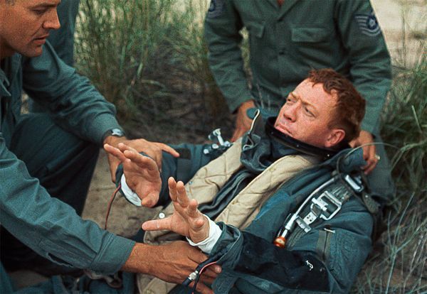 EiseleRon10374's tweet photo. 27 July 1928. Birth of Joseph William Kittinger II (d. 9 December 2022). USAF pilot and participant in Project Manhigh and Project Excelsior, holding records for the highest, fastest and longest skydive and first man to make a solo crossing of the Atlantic Ocean in a gas balloon. https://t.co/SDvNP4BSuK