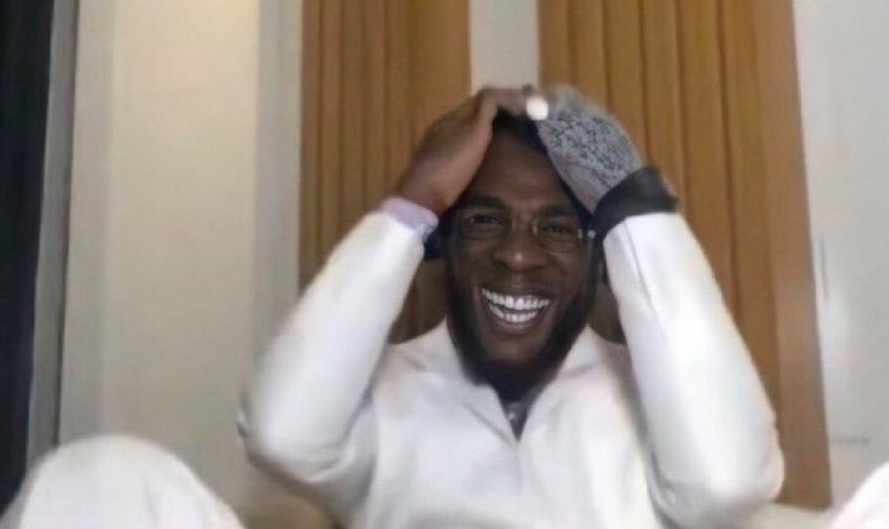 Oluebubechom6's tweet photo. @davido Even wizkid dey low-key wait for the date make him hear gbedu wey him and him upcoming wife go use for their unexpected wedding https://t.co/H4AUR14VJf