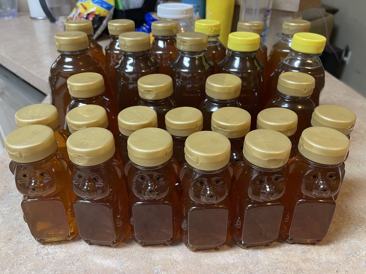 ticsortoc's tweet photo. Can’t believe we collected this much honey after just 4 months https://t.co/nFJx4lrBSy
