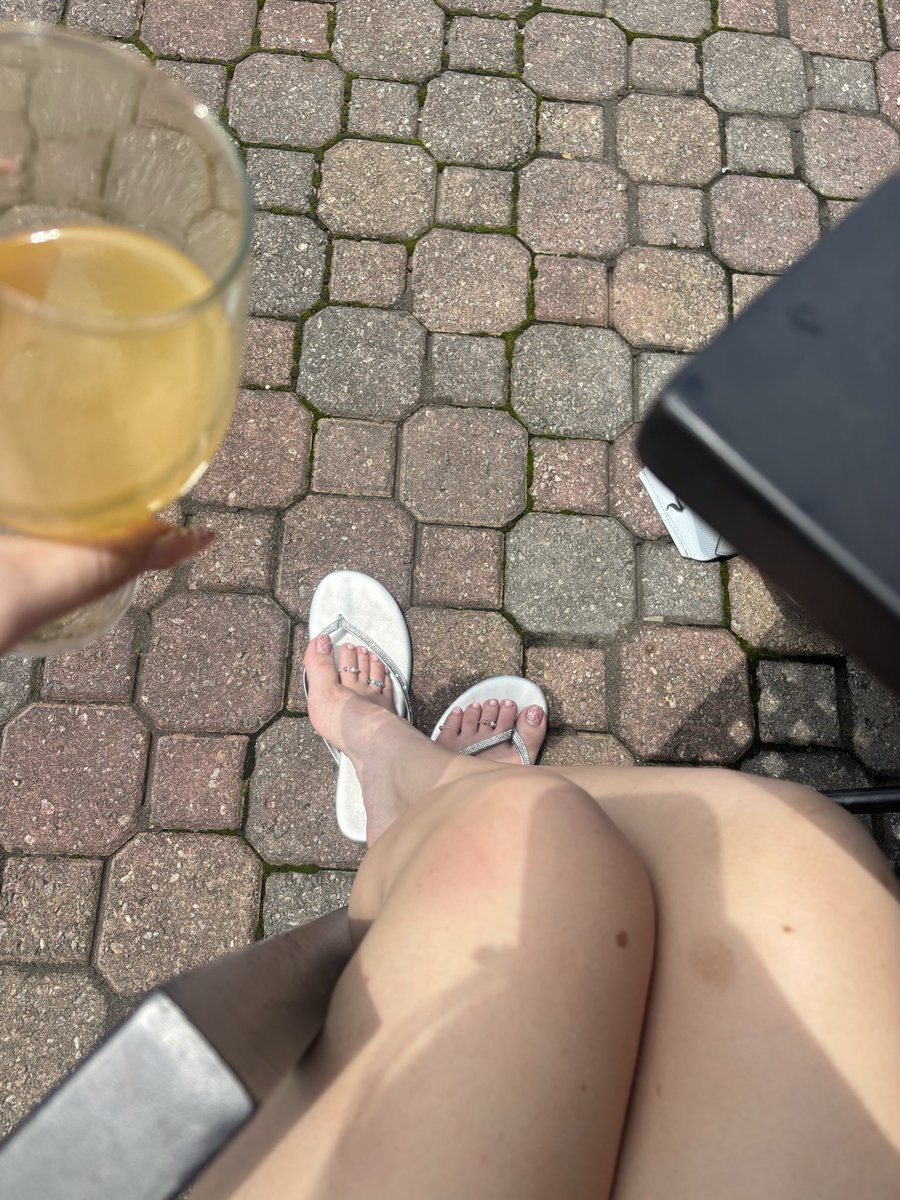 bunnismokez's tweet photo. sipping spending n draining all at the same time https://t.co/sI6REkLEvW