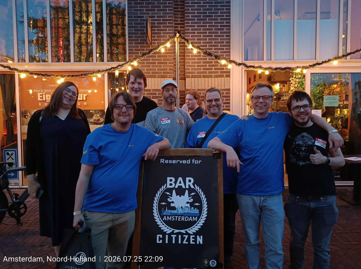 Dutch_Republic_'s tweet photo. Last evening, the @CommunityTto hosted a Bar Citizen event in Amsterdam, Spacial thanks to @TheRubenSaurus 👊🫵 https://t.co/4GUDHJfDqI