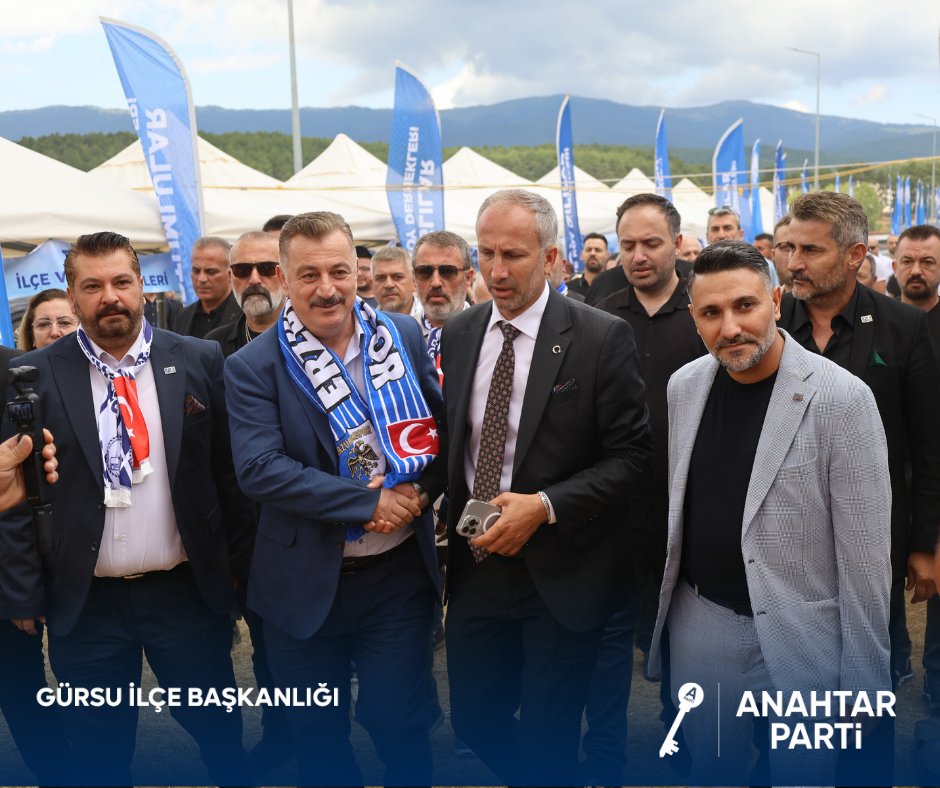 Apartigursu's tweet photo. Erzurum Dernekler Federasyonu tarafından düzenlenen geleneksel piknik şöleni, yoğun katılım ve renkli görüntüler eşliğinde gerçekleştirildi.

Programa, Anahtar Parti Gürsu İlçe Başkanı Süleyman Ağırman ve ilçe yönetimi de katılım sağlayarak vatandaşlarla bir araya geldi. https://t.co/CoeQqfhPm9