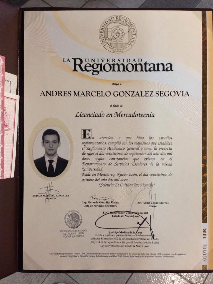 gaytoradenaranj's tweet photo. chavalos pues es mercadologo el wey https://t.co/gkutzsBBwm