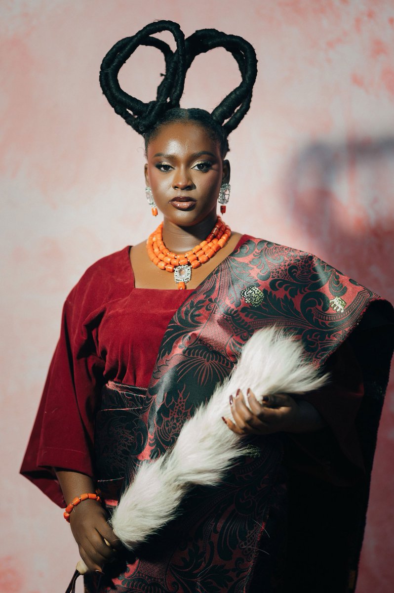 bolajiaross's tweet photo. Culture. Elegance. Presence.

Photography should do more than capture a face it should preserve identity.

This is the kind of work I want my name to be remembered for.

📸❤️

#Photography #Portrait #Editorial #AfricanFashion #Creative https://t.co/2qXxX4N3wR