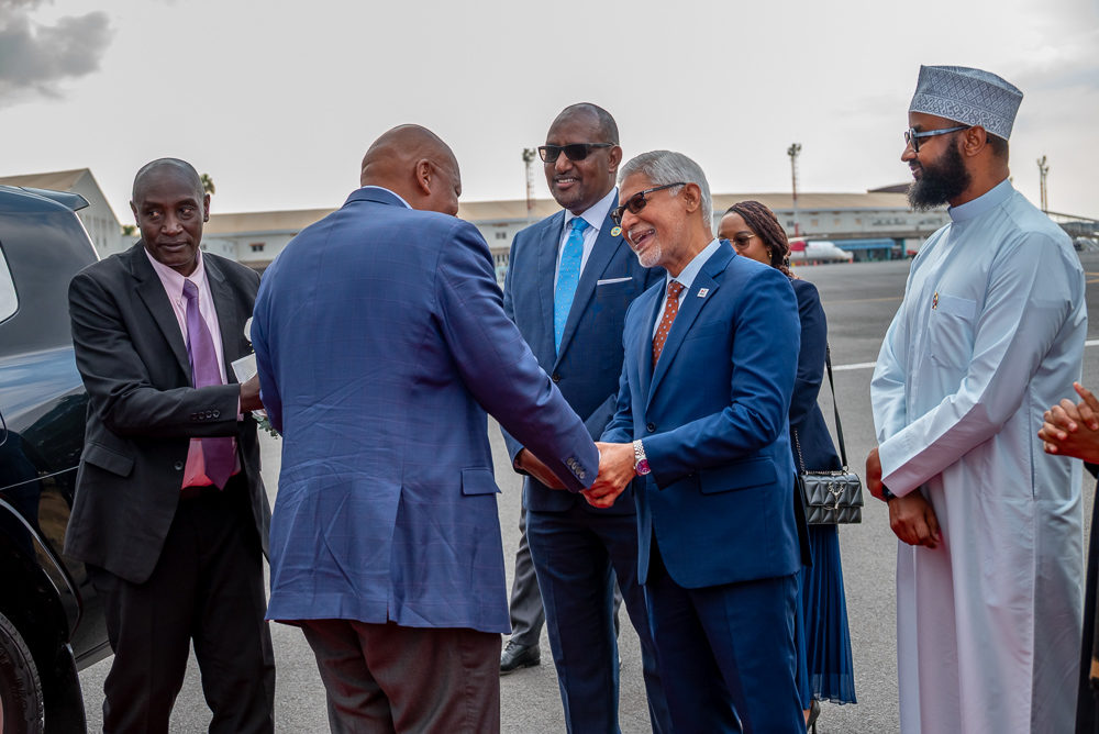 jagan_chapagain's tweet photo. In Nairobi today, I was honoured to welcome His Majesty King Letsie III of Lesotho, alongside colleagues from the @IFRC and the @KenyaRedCross.

More than 307 million people across Africa experienced hunger in 2024. Together, we must move beyond managing crises and invest in durable, locally led solutions.

Through the Food Security Resilience Platform and the IFRC Pan-African Zero Hunger Initiative, we aim to help 60 million people become more resilient and food secure by 2030.  

Together with His Majesty, we are committed to championing African-led solutions.