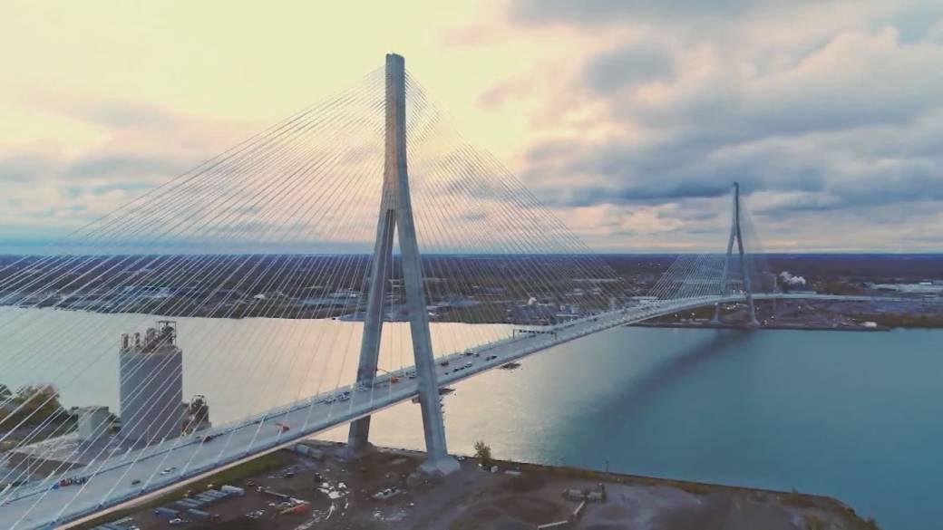 RealChange__'s tweet photo. #BREAKING: Master Negotiator Mark Carney gave $325,000,000.00 Million Dollars or 5% of the total cost of the Gordie Howe Bridge to President Trump in order to open it. Carney is anything but a great negotiator. He will bury Canada with his negotiating prowess. 

@MarkCarneyEgo https://t.co/Pcu7toHO9m
