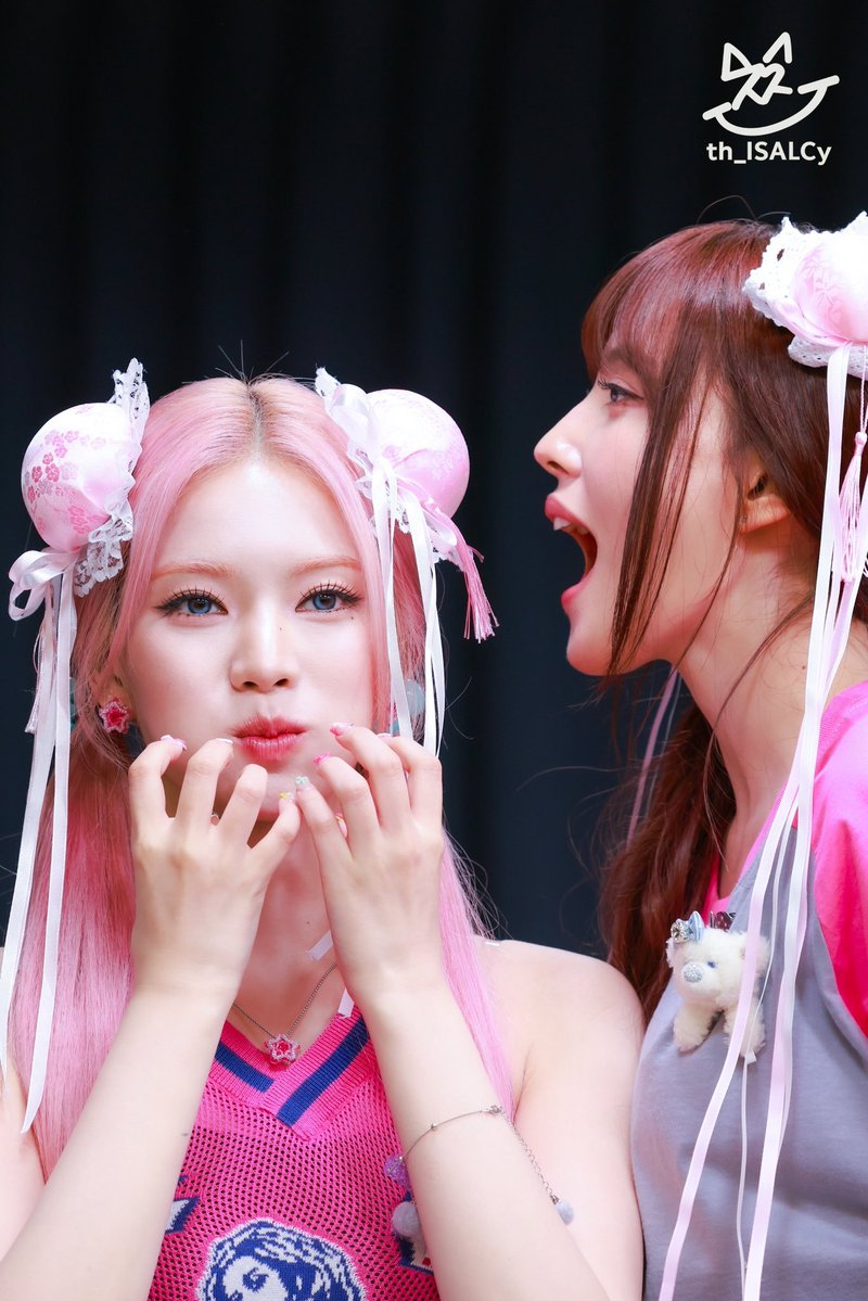 yoonisathinker tweet picture