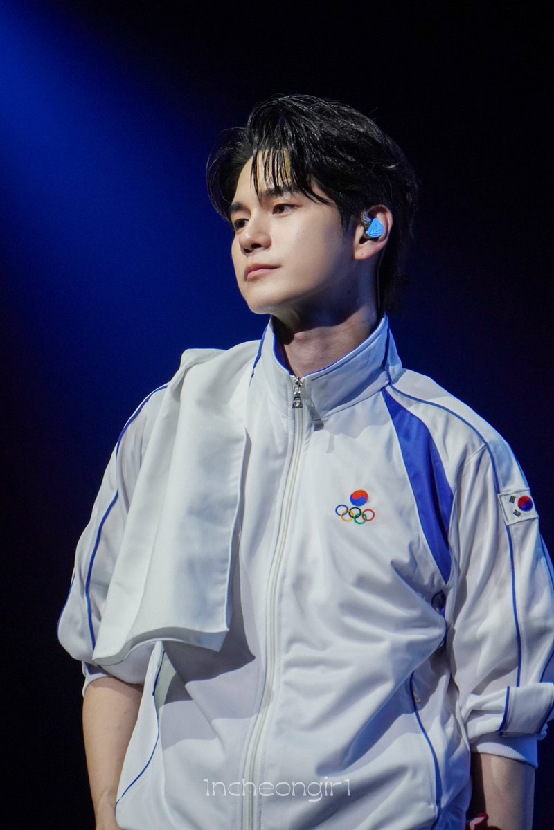 1ncheongir1's tweet photo. 260725

#옹성우 #ONGSEONGWU https://t.co/xEpb0FNFe4
