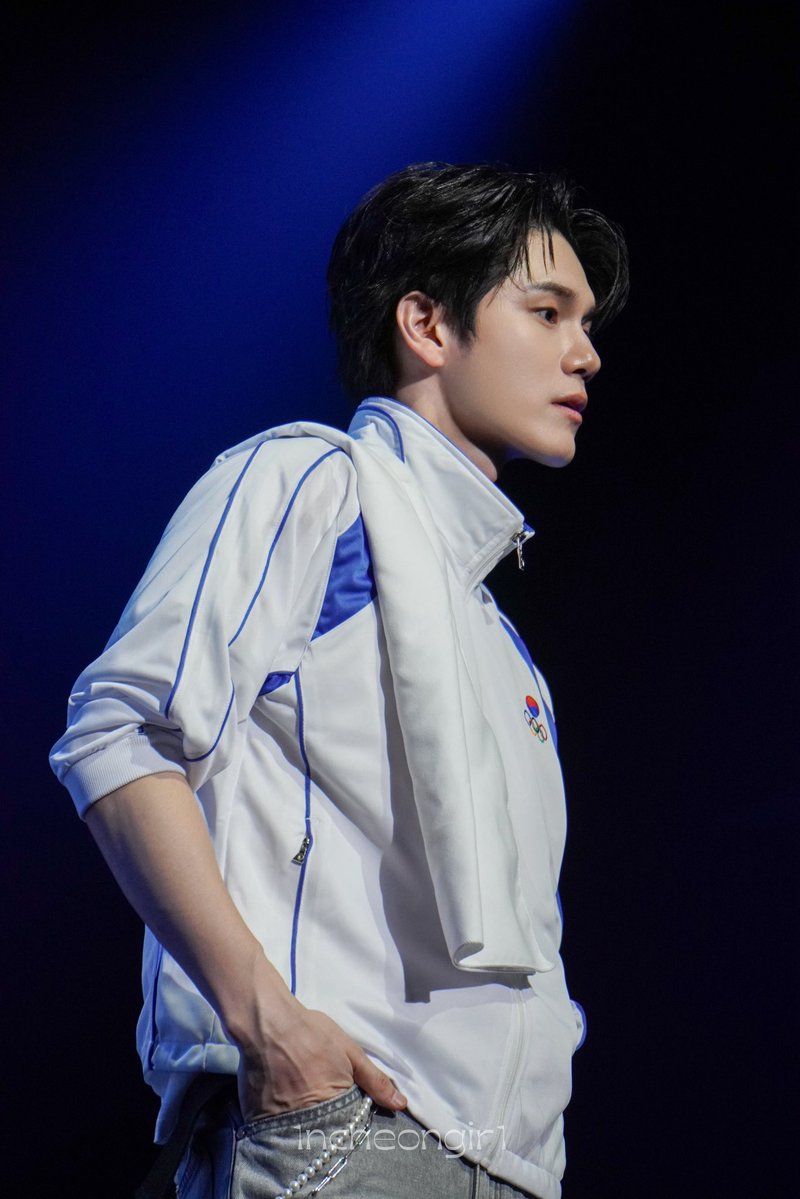 1ncheongir1's tweet photo. 260725

#옹성우 #ONGSEONGWU https://t.co/xEpb0FNFe4