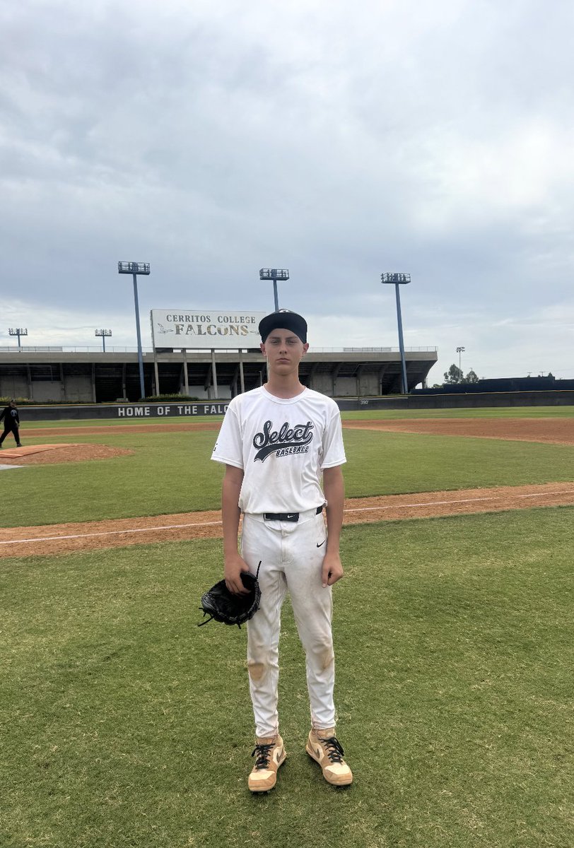 FiveToolCA's tweet photo. F: @CalSelectBB 12, Empire Ghost 1
PoG: @luke_coogan 3-3, 2B, 4 RBI
Notable: Nathan Bolentini 4 IP, 4K, ER, H https://t.co/8UGh55lNyB