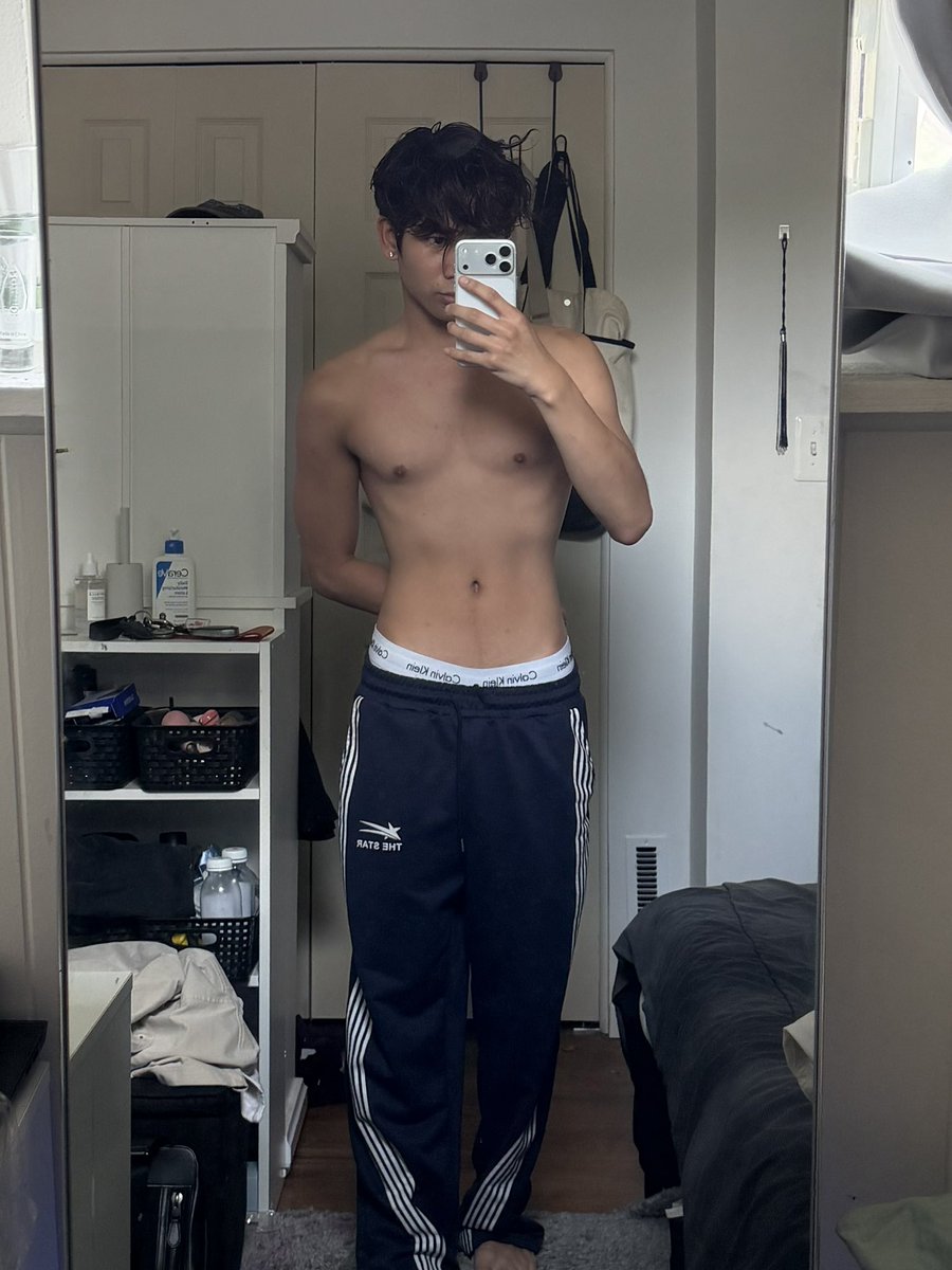 ChinoyWang's tweet photo. morning skinny > #asian #gay #mlm https://t.co/2rBgX6bnRv