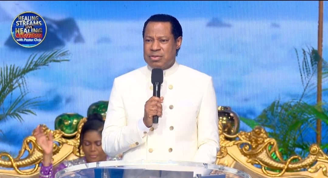 TMfirstflight's tweet photo. PASTOR IS UP! 🚨🚨🚨

Healing Streams Live Healing Services With Pastor Chris

Are you connected ?

It’s a time of deep insight into God’s word 

Participation link:
https://t.co/7Itvyi9Nqk

#cetunes
#teamfirstflightblw✈️ https://t.co/SlPU1QZiWV