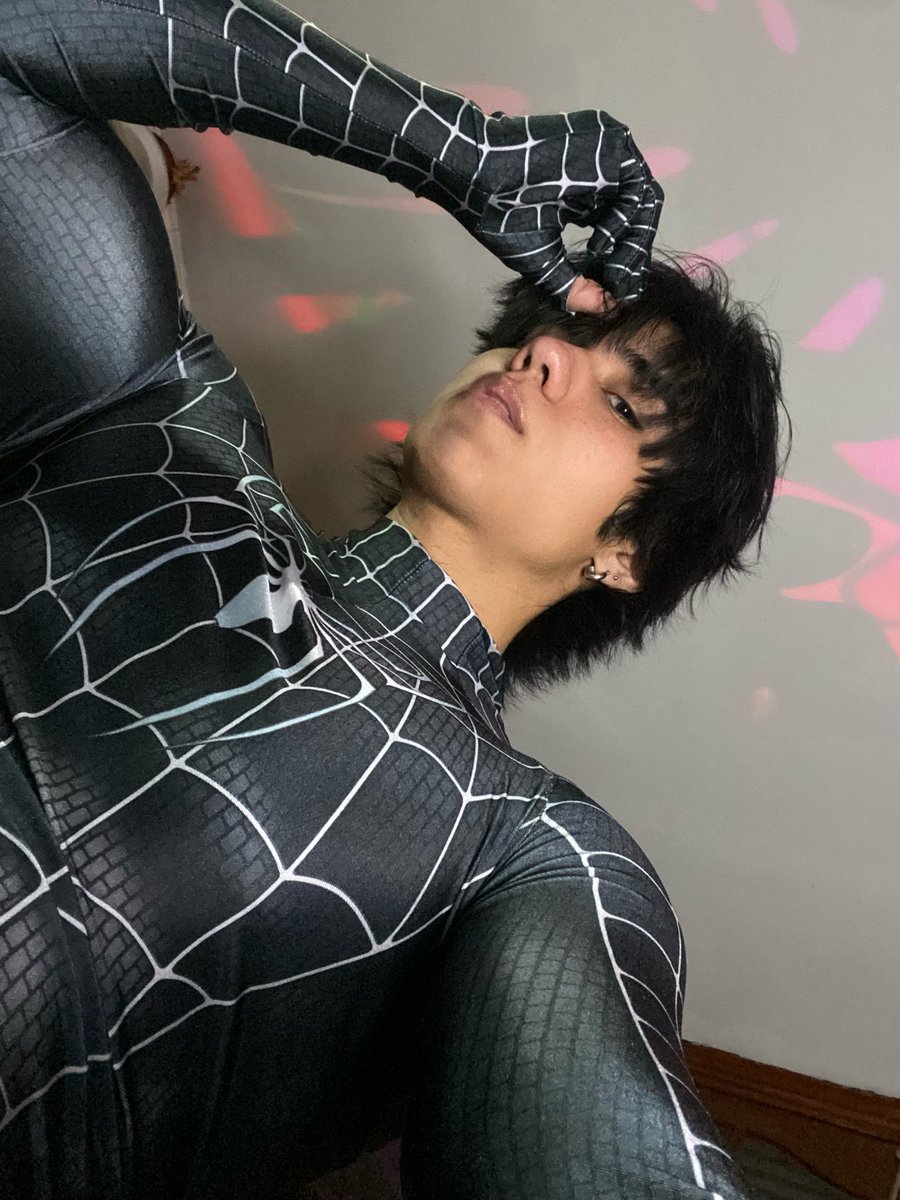 e__hukkk's tweet photo. 🕷️ https://t.co/fw5ycG5xob