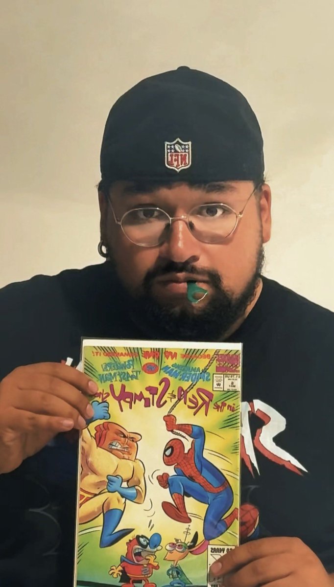 bigizzotheMT's tweet photo. I did a video with all my spidey comics and these are some screenshots from it 
You can see the joy of me holding my collection lol https://t.co/8ucaAOJbSD