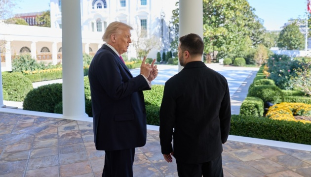 LegendsLviv's tweet photo. 🇺🇸🇺🇦 US President Donald Trump will host his Ukrainian counterpart Volodymyr Zelensky at the White House on July 28 to discuss bilateral relations and developments related to Ukraine.

#Ukraine #USA #Zelensky https://t.co/zBjznC4mwQ