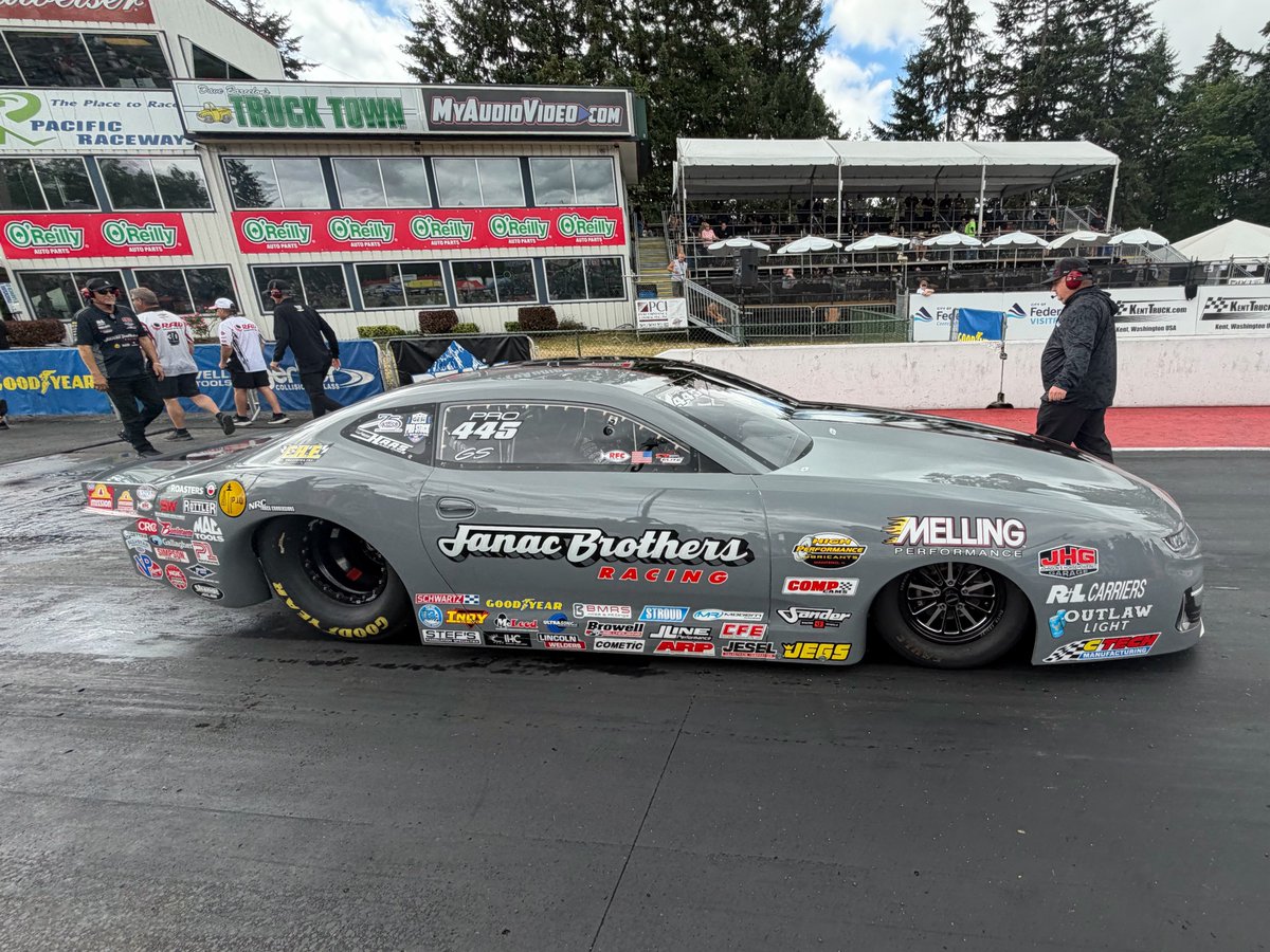 NHRA tweet media