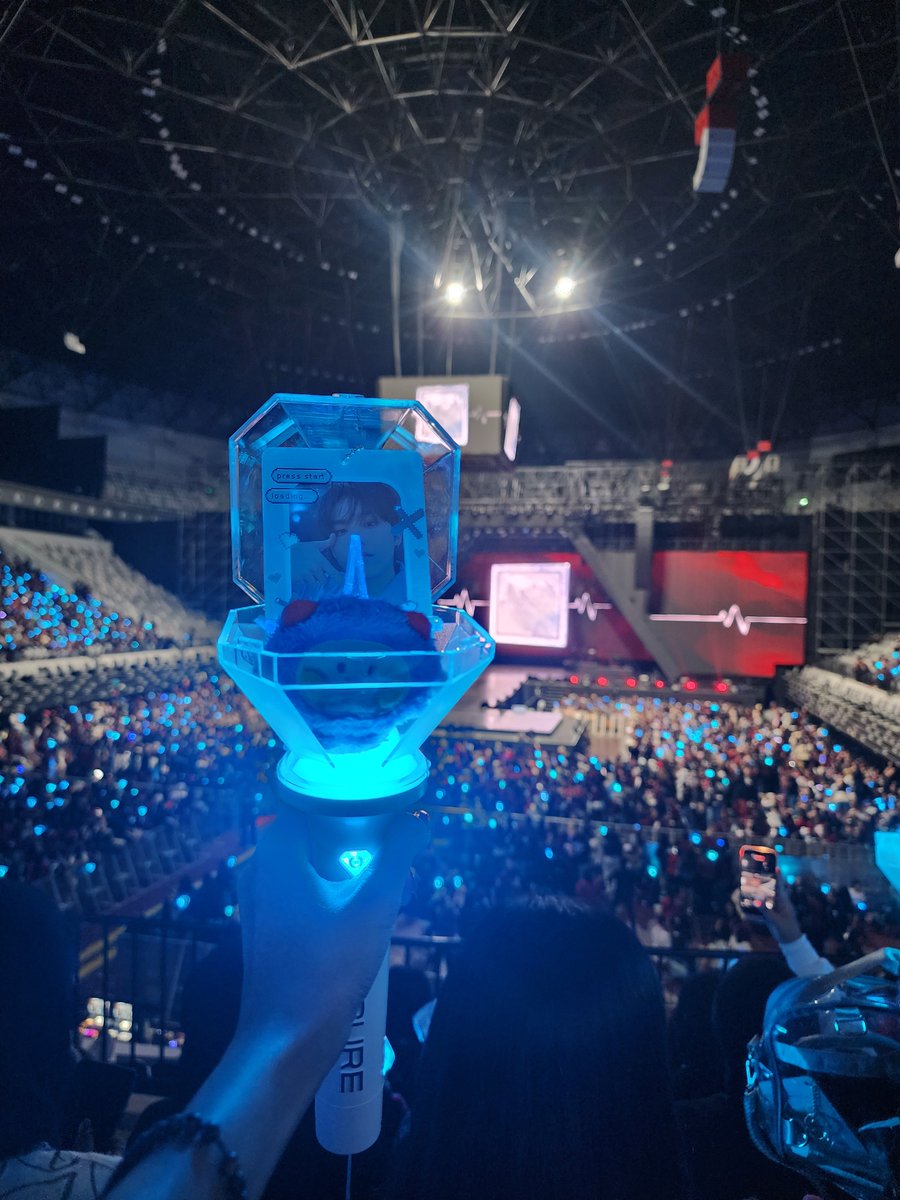 rujeeee_'s tweet photo. Kangen, semoga next konser bisa ketemu lagi ya sur @treasuremembers https://t.co/qfitggdwG6