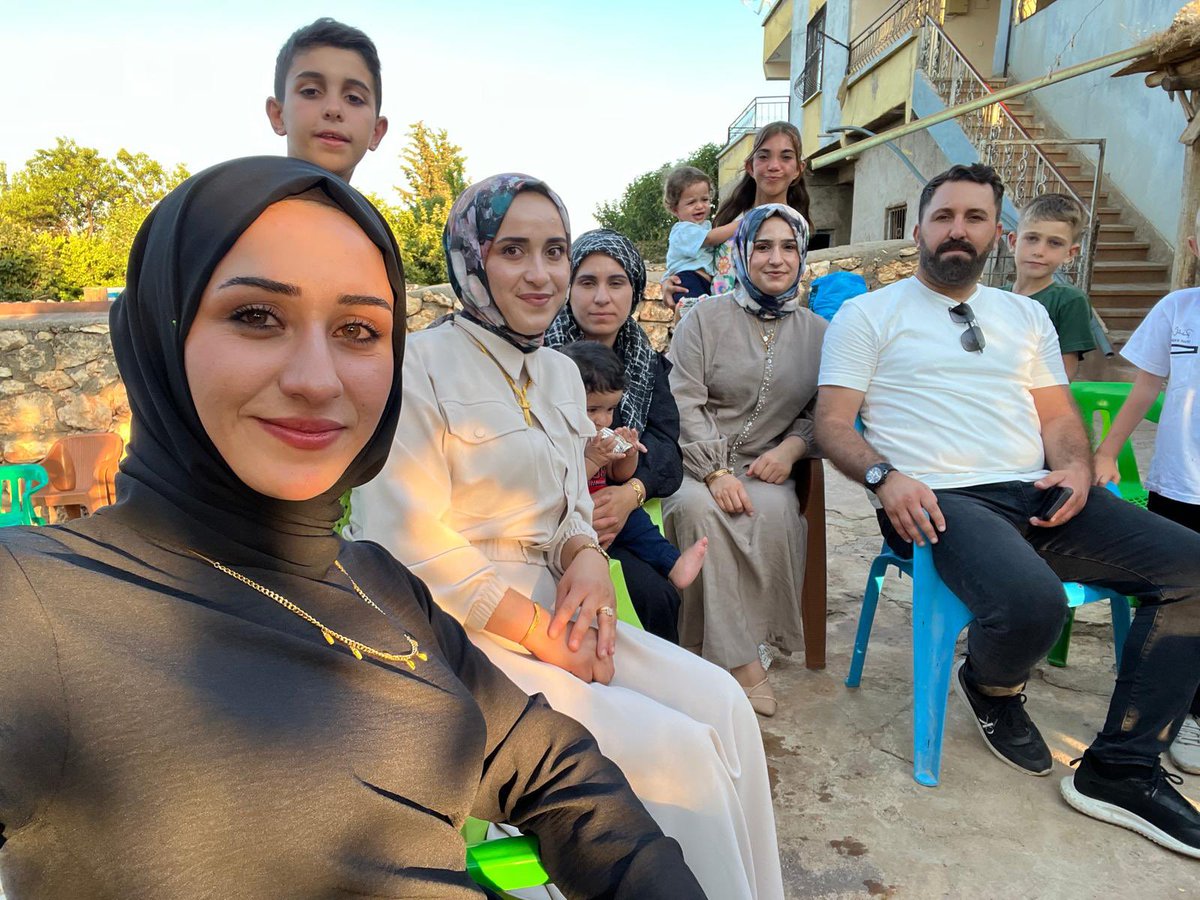 resit_umay's tweet photo. Yeğenimin Sevda Umay&Kayhan Sert’in nişan merasimlerine katılarak mutluluklar diledik.

Rabbimden mutluluklar diliyorum.Allah mesut bahtiyar etsin.🙏
@RTErdogan @abuyukgumus @GalipEnsarioglu @Kepoluasuna @mehmetsaityaz @hakanaksu058 @AvukatErsanAksu @HamitSumer21 @Akparti @AKGMTeskilat @AKParti_GMYerel