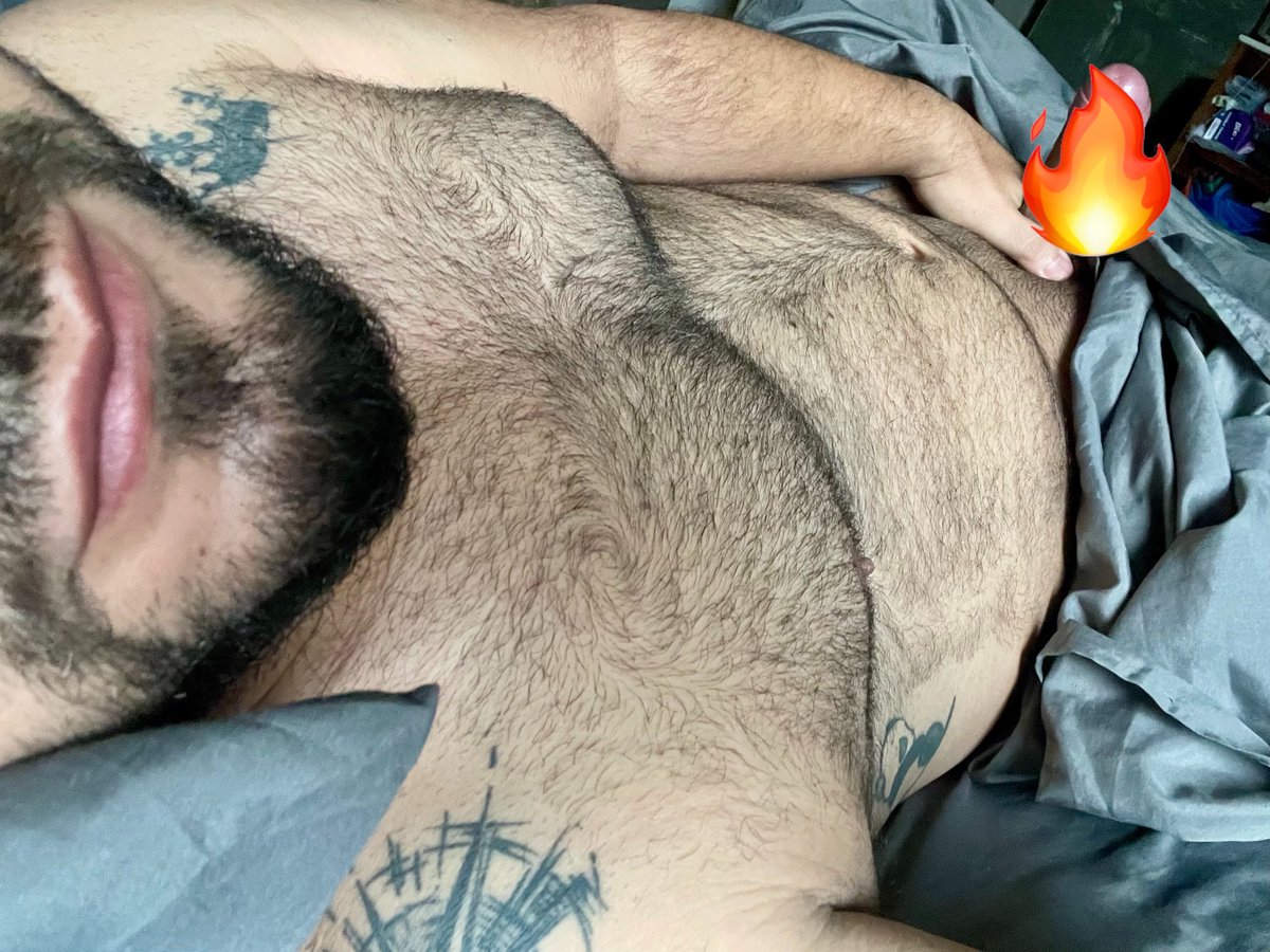 MrTroetsh's tweet photo. Buenos días 
Feliz domingo 🥵 https://t.co/G8D9Rfk0KJ