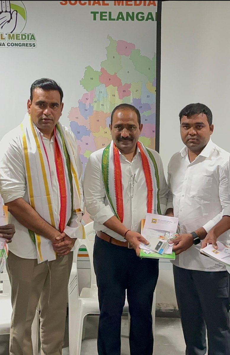 yourshanif's tweet photo. Warm birthday greetings to TGTS Corporation Chairman, TPCC Social Media Chairman, Sri @SatishManneINC Anna garu 🤝🫂💐🪴🎂🍬🎈😎✊💖

May you be blessed with good health, happiness, peace and a long life in public service.

Have a fabulous &amp; wonderful year ahead ! https://t.co/JD85k1kZiG