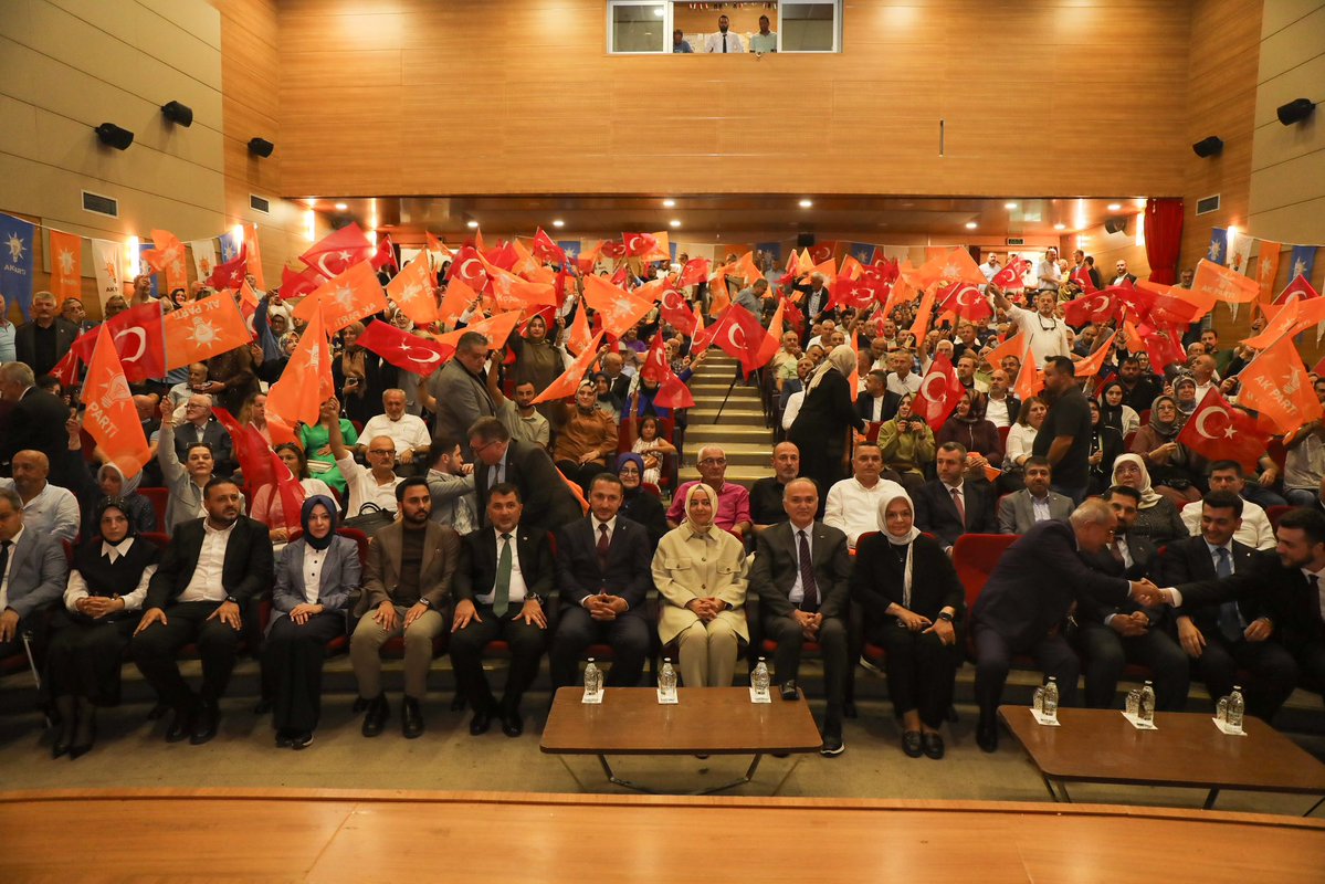 aysekesir's tweet photo. 📍Düzce 

Genişletilmiş İl Danışma Meclisi Temmuz Ayı Toplantımızda yol arkadaşlarımızla buluştuk.

Genel Başkan Yardımcımız Sayın @drbetulsayan’nın katılımıyla gerçekleşen toplantıda devam eden ve planlanan çalışmalarımızı değerlendirdik. 

Şehrin her karış toprağına ayak izini, alın terini bırakan teşkilat mensuplarımızla gurur duyuyoruz. Emeklerine sağlık.  

@drbetulsayan @ozturkercn @Dr_Faruk_Ozlu @SengulogluHasan 
@akpartiduzce81