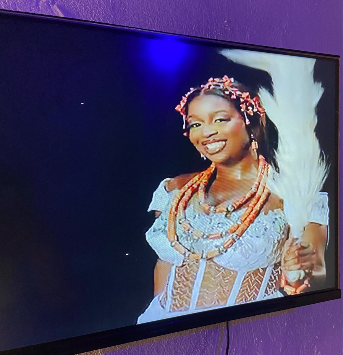 Iam_sistabibi's tweet photo. Meet the second housemate 

She’s a London girl 

TEMI

#BbnaijaS11 https://t.co/meRQvaV7pj