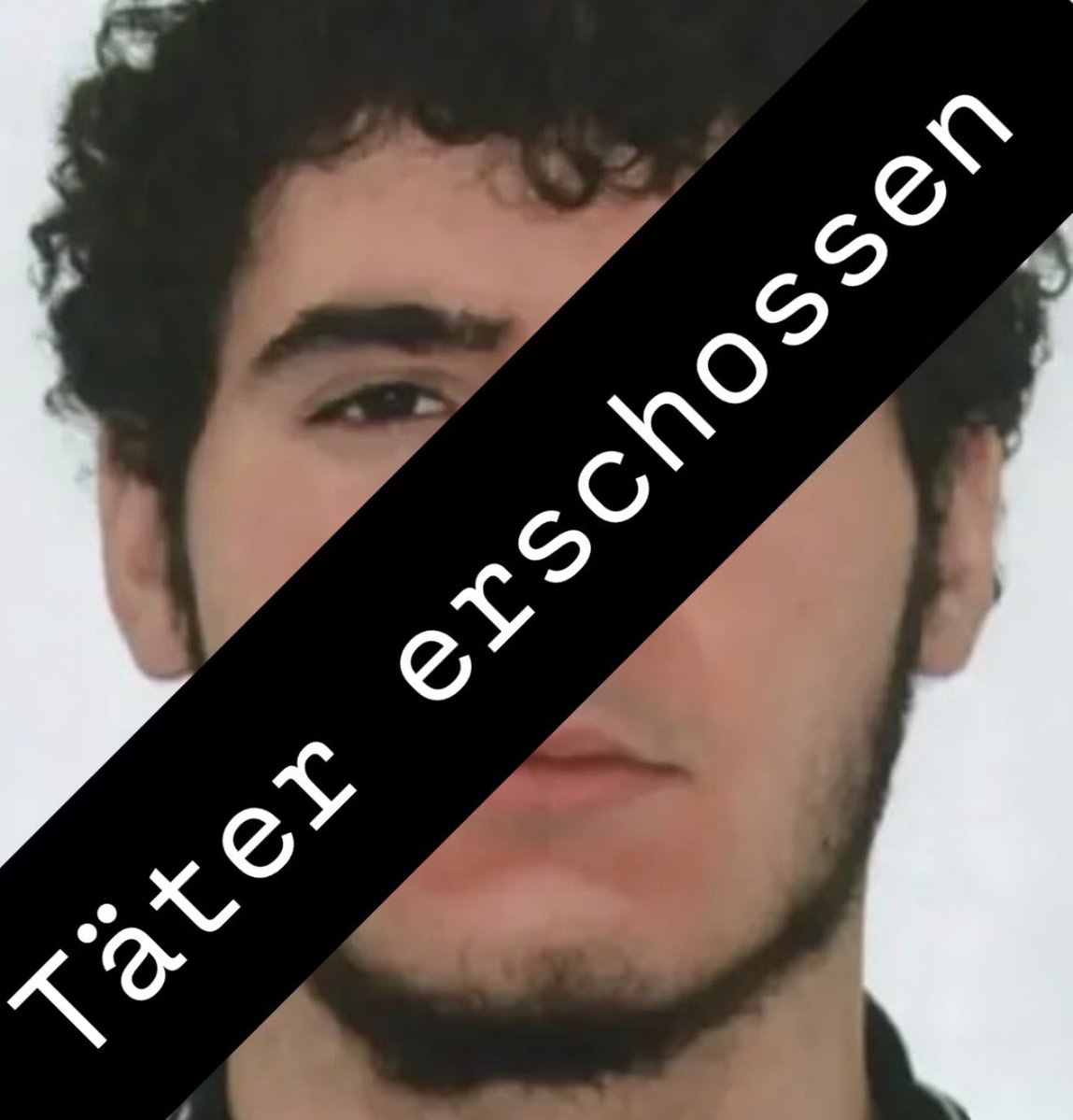 EODWX5's tweet photo. 🚨BREAKING: Per Polizei Berlin, the suspect in Sunday’s car ramming attack was located in an allotment garden facility in Spandau.

He is said to have rushed toward emergency forces with a stabbing weapon, after which the suspect was terminated SEK Berlin. https://t.co/2BuACtpZZC