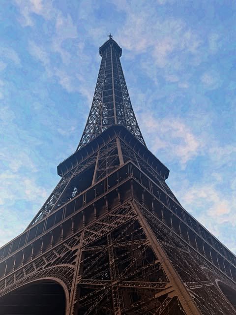 taeluvlis's tweet photo. 𝗧𝗵𝘃 - 22.07.26
On IG : 🇫🇷 J'espère qu'on se reverra
#BTS #방탄소년단 #BTSV #뷔 #V #KIMTAEHYUNG #김태형 #TAEHYUNG #태형 #thv #kth #TAETAE https://t.co/SLzBQf7TtH