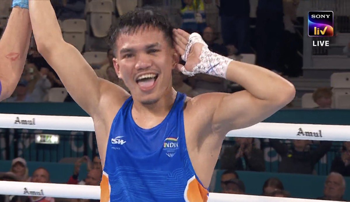 TheKhelIndia's tweet photo. INDIA BEATS PAKISTAN IN BOXING! 🔥

Jadumani Singh beats Pakistani Boxer by unanimous decision 5-0 in Men’s 55kg

Qualified for the Quarterfinal Bout 💪

TOTAL DOMINATION, WELL DONE!!!! 🇮🇳 https://t.co/51i5oohYif