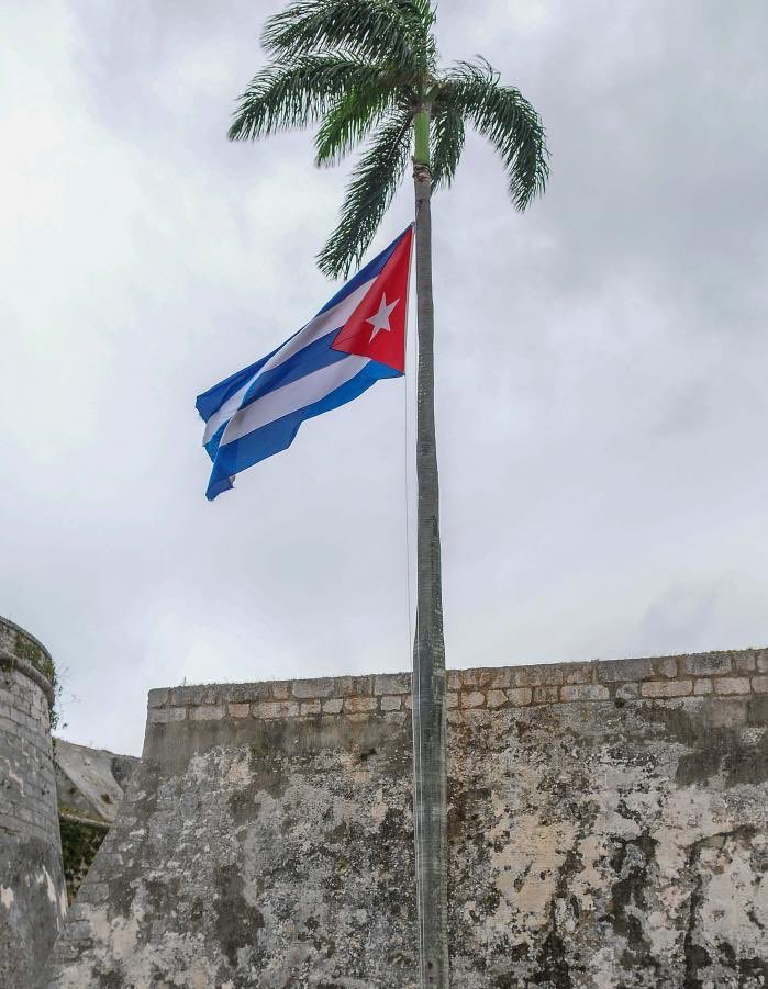 LiaVeronas's tweet photo. El Moncada no nació de la improvisación. 

Nació de las ideas de Martí, convertidas en acción por una generación que hizo suyo el sueño de una Cuba libre y soberana. 🇨🇺❤️

#MiMoncadaEsLaPatria https://t.co/PC0roHp1og