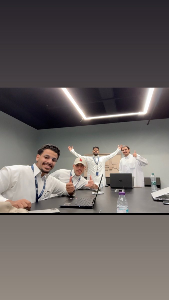 Saud__almubarki's tweet photo. 9:36
The Garage https://t.co/ebnTyyDf8L