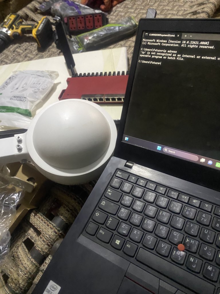zif0x_'s tweet photo. دمب. https://t.co/sgkhoX2sH4