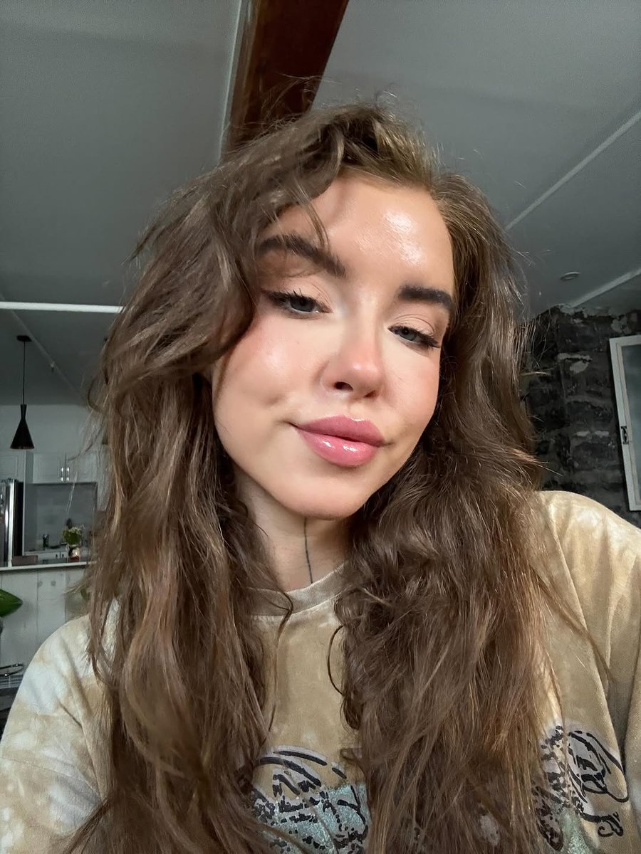 Eden Ivy tweet media