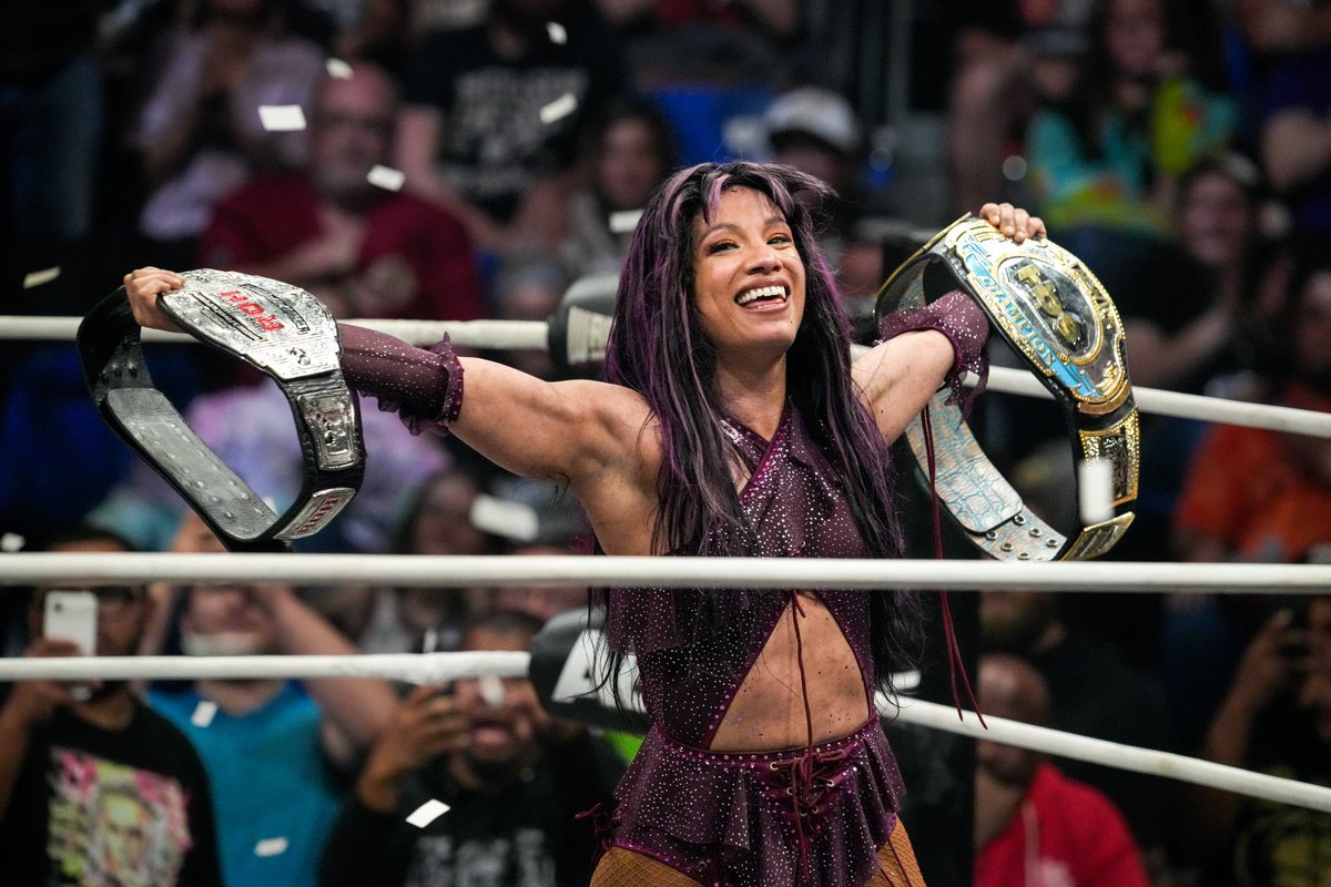 MichaelWilb2m's tweet photo. Mercedes  Mone   Appreciation  Tweet  @MercedesVarnado  #LegitBoss  #AEW #TheBeyonceOfAEW  #GOAT  #Queen #Legend  #CEO  #Bosstime   #Mone  #BankOnMone  #TheDraw  #TheConversation  #TheLeader  #TheStandard  #TheBluePrint  💙💙💙🦋🦋🦋🐐🙎🏽‍♀️😎💙💜🖤💚🤎🧡🦋🦋🦋🤑💰🩶🩵❤️💛❤️‍🔥🦋🦋🤑🌈 https://t.co/Q3pBiLu78c