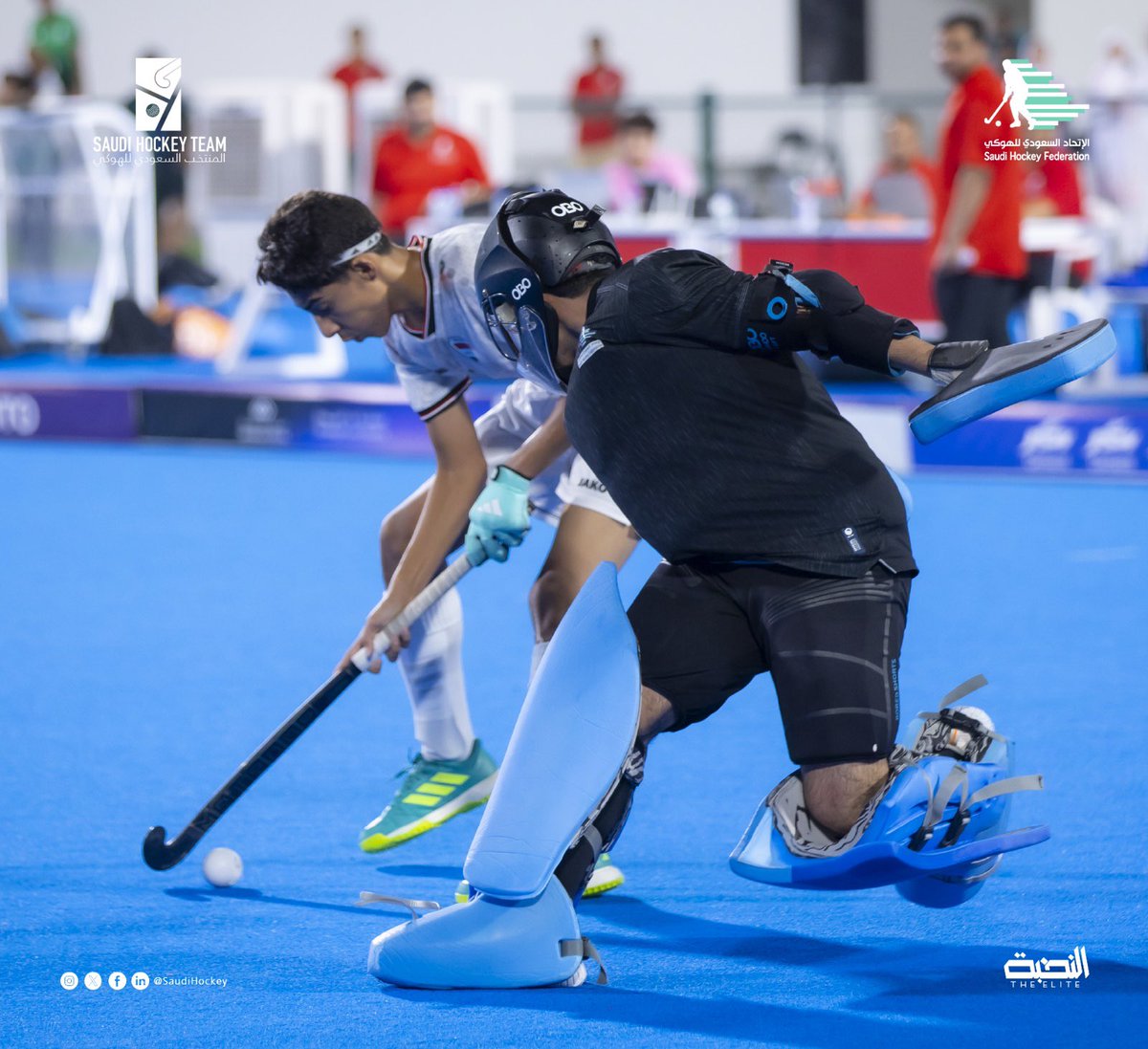 SaudiHockey's tweet photo. انتهت رحلتنا في بطولة آسيا، لكنها تمثل بداية فصل جديد في مسيرة الهوكي السعودي🇸🇦🏑

أول مشاركة آسيوية منحت لاعبينا خبرة ثمينة، ورسخت خطواتنا الأولى نحو بناء منتخب قادر على المنافسة مستقبلًا.

شكرًا لكل من دعم وساند الأخضر في هذه الرحلة، والقادم بإذن الله يحمل المزيد من الإنجازات💚

#المنتخب_السعودي_للهوكي