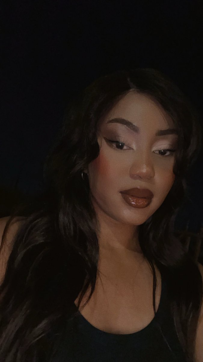 FentyfaceF's tweet photo. 🇿🇦🇬🇧🇫🇷❤️💋 https://t.co/l4K3QnvzMZ