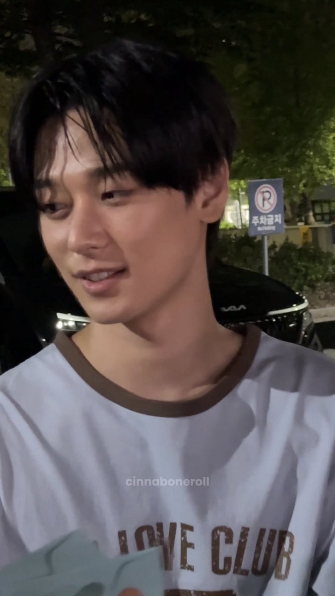 kittenzuyo's tweet photo. boyish, sexy, handsome.. https://t.co/55InHvw7JK