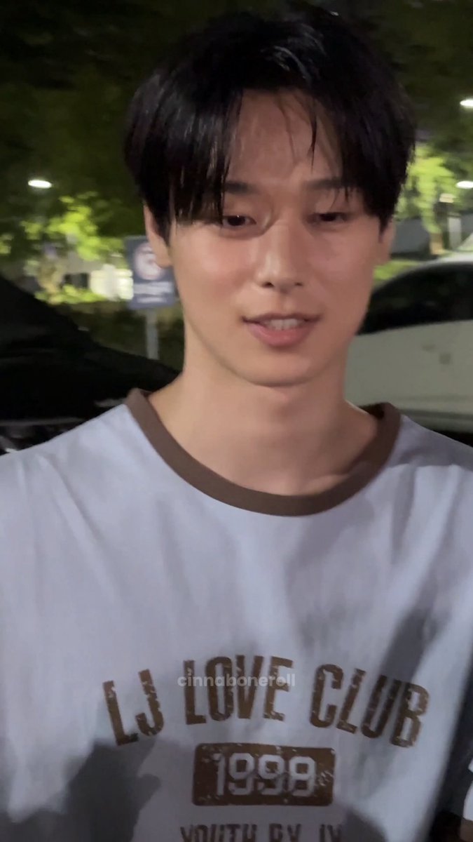 kittenzuyo's tweet photo. boyish, sexy, handsome.. https://t.co/55InHvw7JK