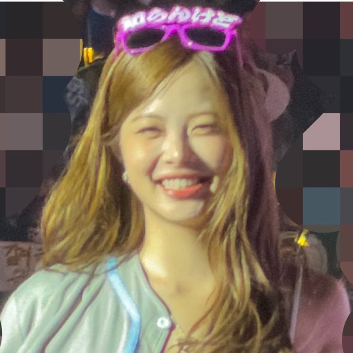 alicefims's tweet photo. THE EMBODIMENT OF HAPPINESS 😭😭😭😭😭😭 https://t.co/VkMl4ld3m8