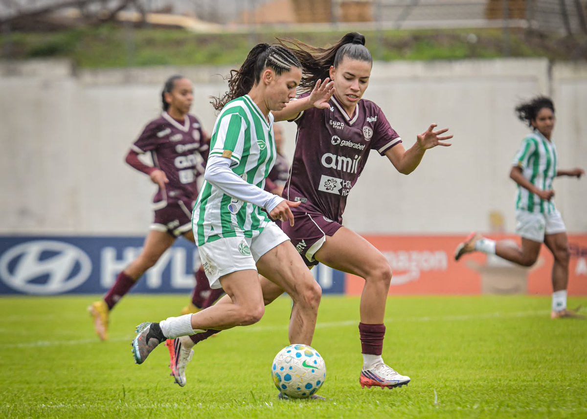 ECJuventude's tweet photo. 48/1º | Juventude 0x0 Ferroviária | #GuriasDoJu 

Intervalo pelo @BRFeminino no Homero Soldatelli. Confronto válido pela 13ª rodada 🇳🇬

📺 Transmissão: https://t.co/VcsKiYNm4G 

📷 Leonardo Bidese/ECJ https://t.co/tyYB1KYHPH