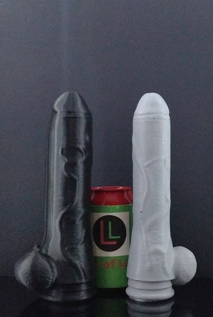 LairLust's tweet photo. How do we feel about even more Girth? 😈 https://t.co/Jt1USACUEA