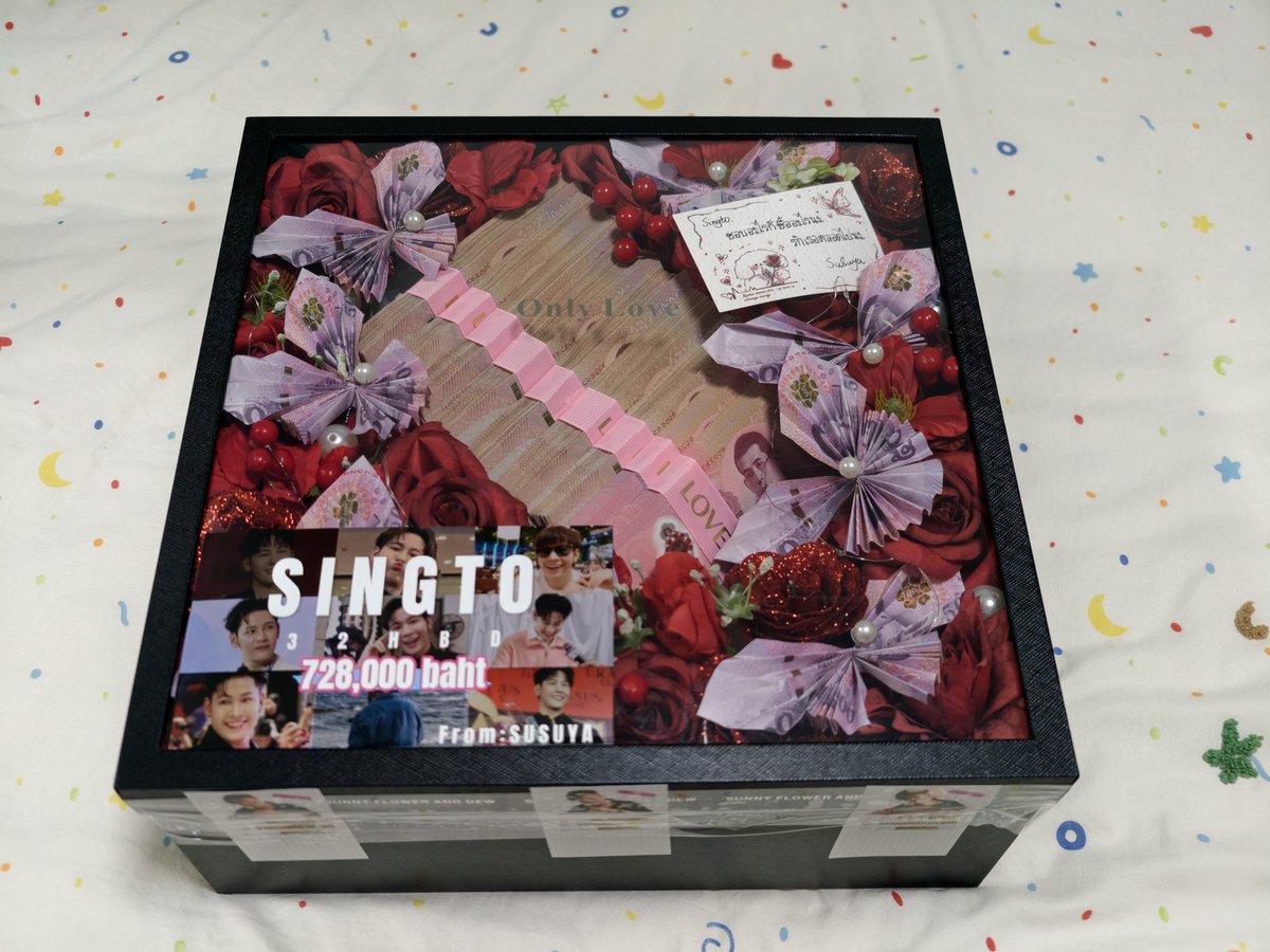 fengfeng230112's tweet photo. A Vlog about Happiness❤️

@stjinx_maya 
Happy Birthday🎉🎉 🎉

Here's 728,000 Thai baht for you.
Wishing you happiness every day.

#SingtoPrachaya 
#SingtoBD2026 https://t.co/5vNc5pR0Yy