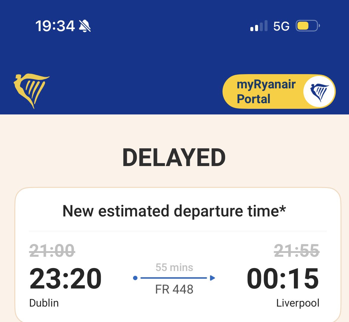 thehai1691's tweet photo. Incredible that a return flight of around 90 minutes total flying time have been delayed by 4 hours! @Ryanair https://t.co/NLpePoUfdR