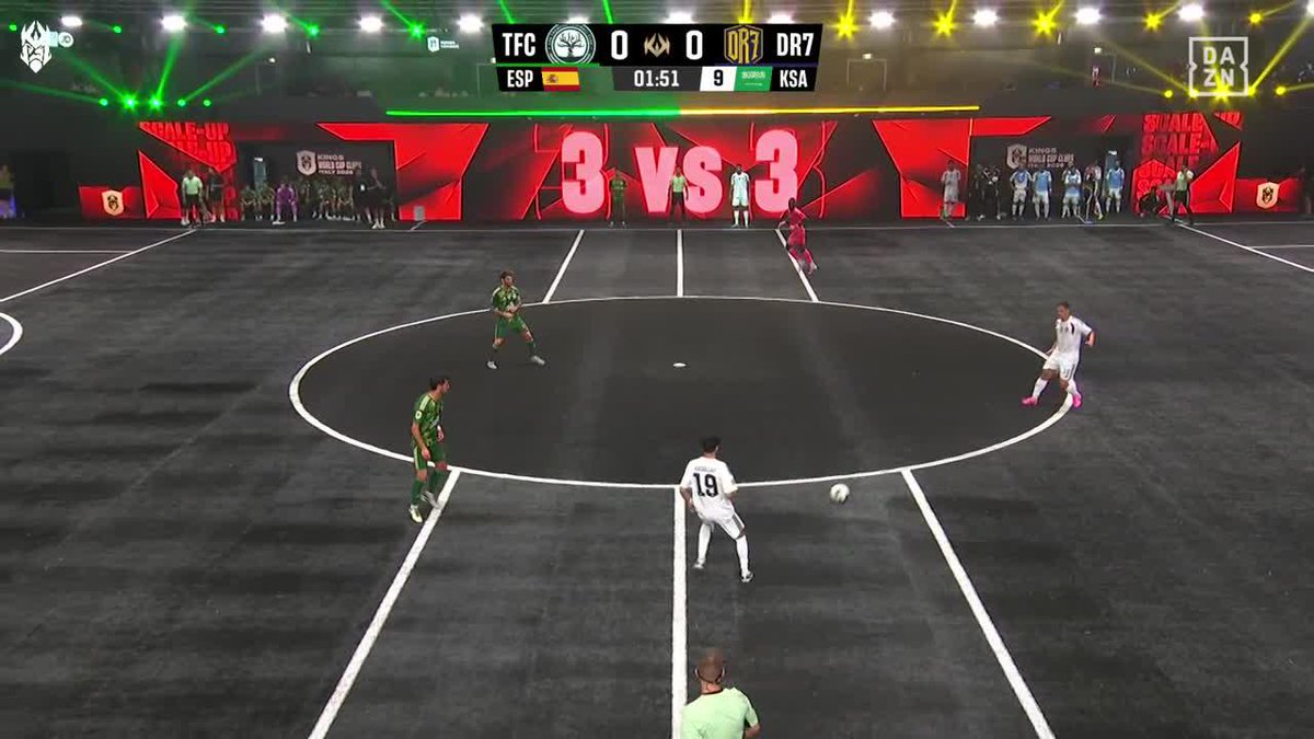 🎩 | Un gardien qui signe un hat-trick, vous ne verrez ça nulle part ai...